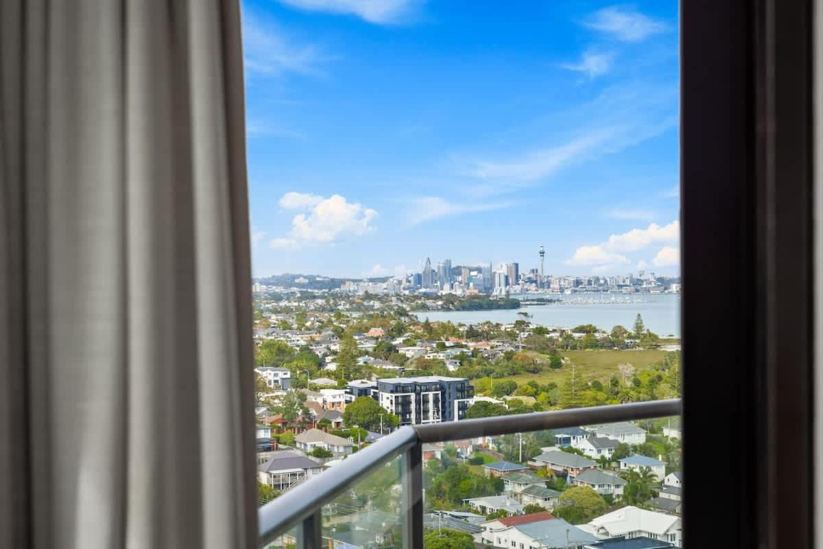 Apartment Modern 1br W Pool & Gym Steps To Takapuna